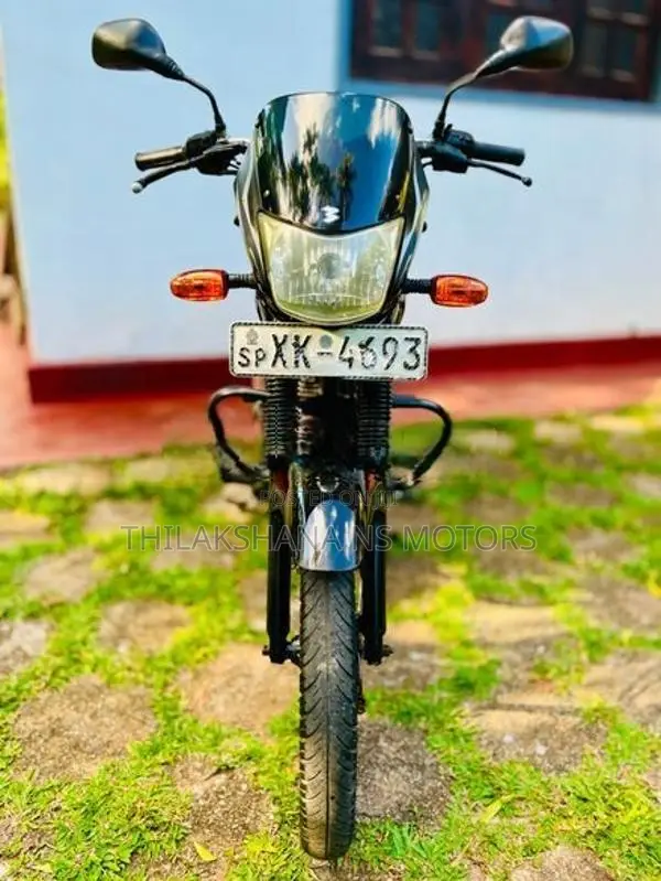 Bajaj Platina 100 2012
