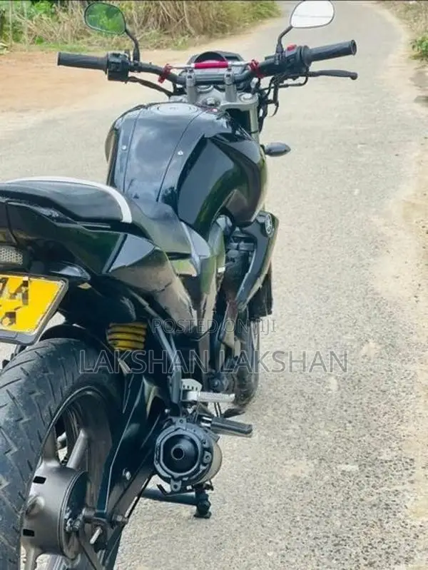 Yamaha FZS V1 FZ 2013