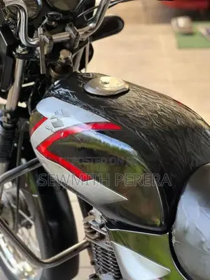 Bajaj CT100 2005