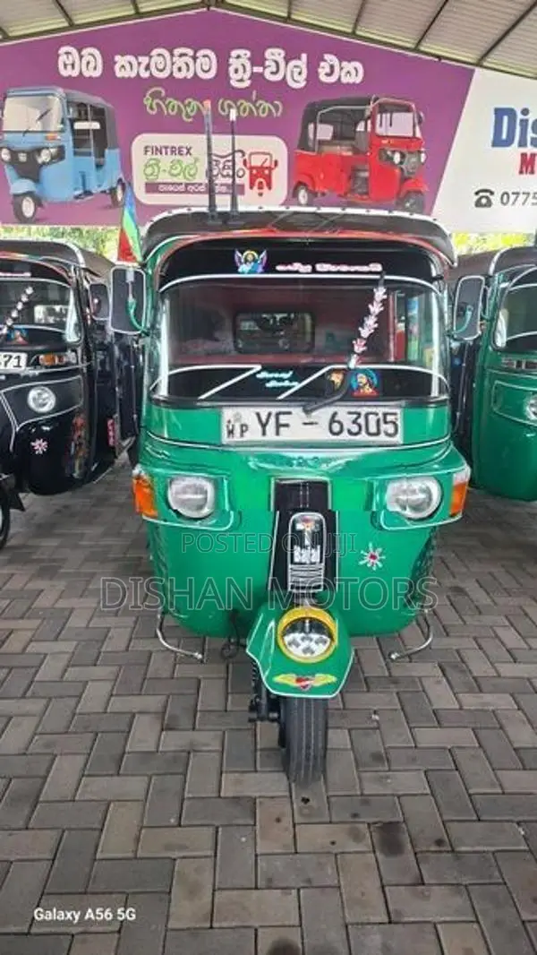Bajaj RE 4stroke 2010