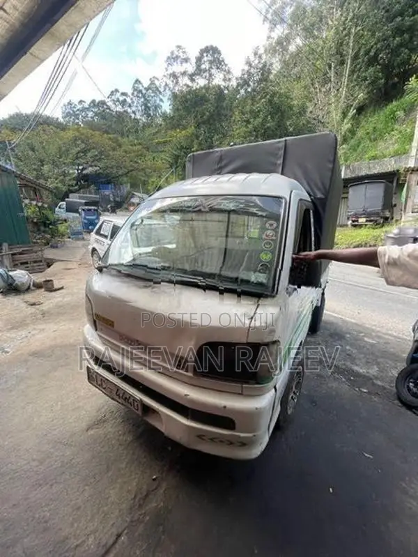 Daihatsu Hijet 2003