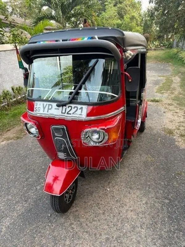 Bajaj RE 4stoke 2012