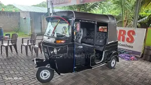 Bajaj RE 2016