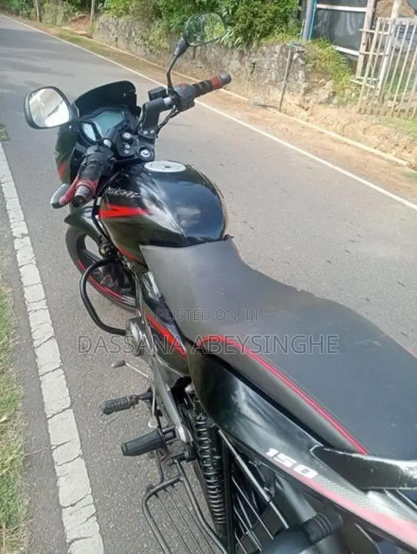 Bajaj Pulsar 150 2018