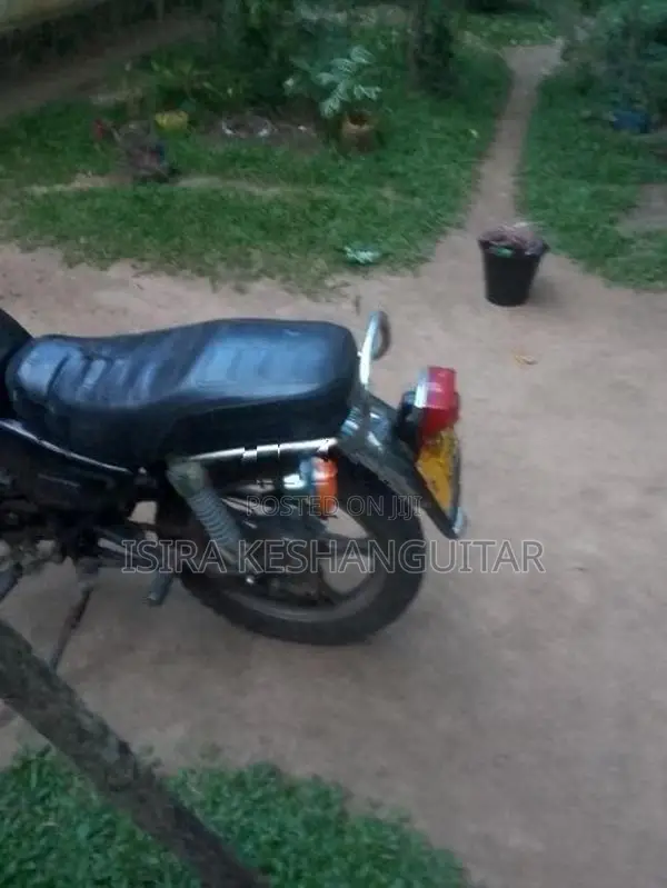 Suzuki GN 125 2008