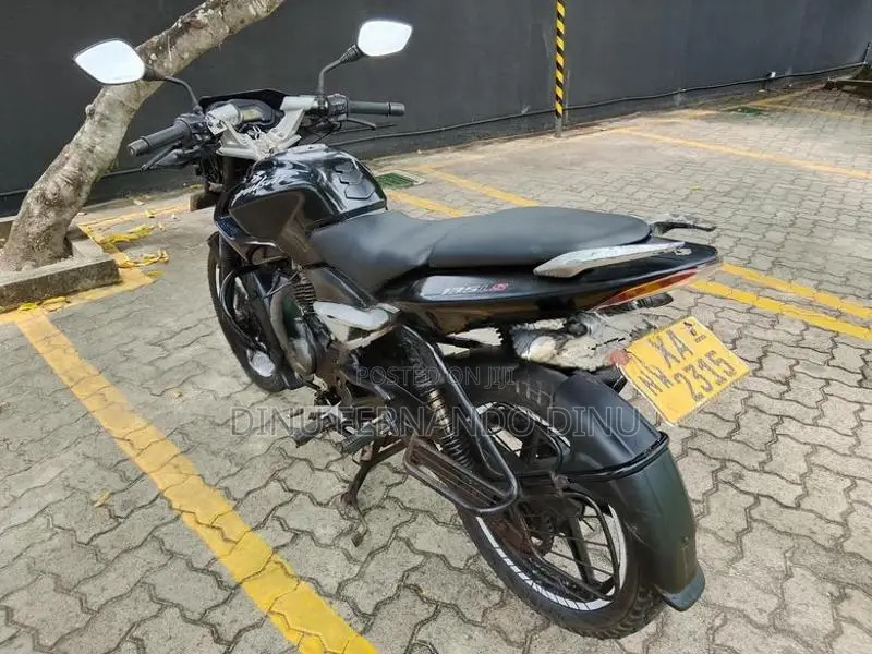 Bajaj Pulsar 135 2012