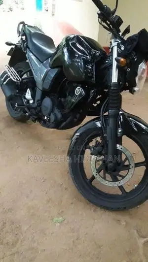 Yamaha FZS V1 2014