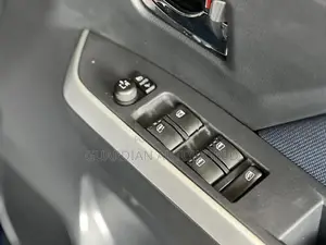 Toyota Roomy 2023