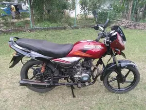 Bajaj Platina 100 2012
