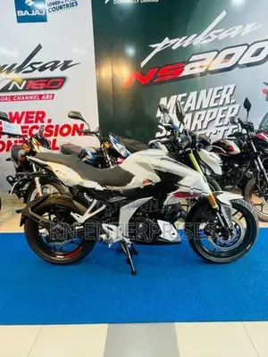 Bajaj Pulsar N160 Premium 2026