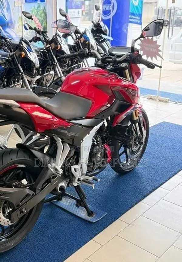 Bajaj Pulsar N160 Premium 2026
