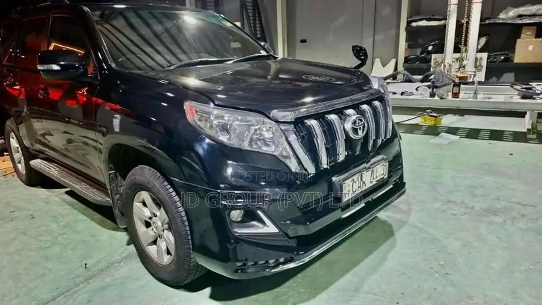 Toyota Land Cruiser Prado 2015