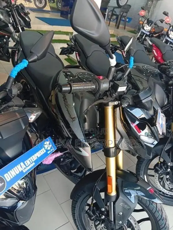 Bajaj Pulsar N160 Premium 2026