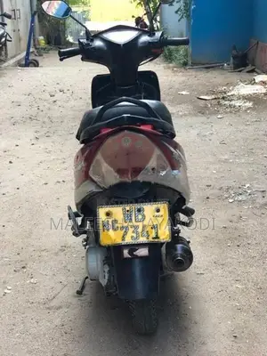 TVS Streak 2010