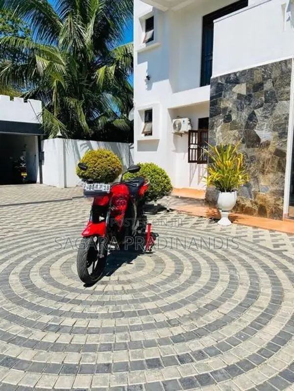 Yamaha FZs V2 2015
