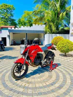 Yamaha FZs V2 2015