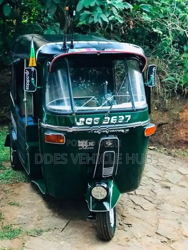 Bajaj RE 1999