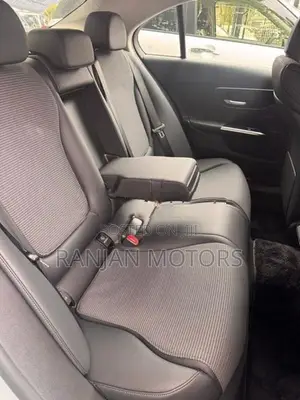 Mercedes Benz C180 2023