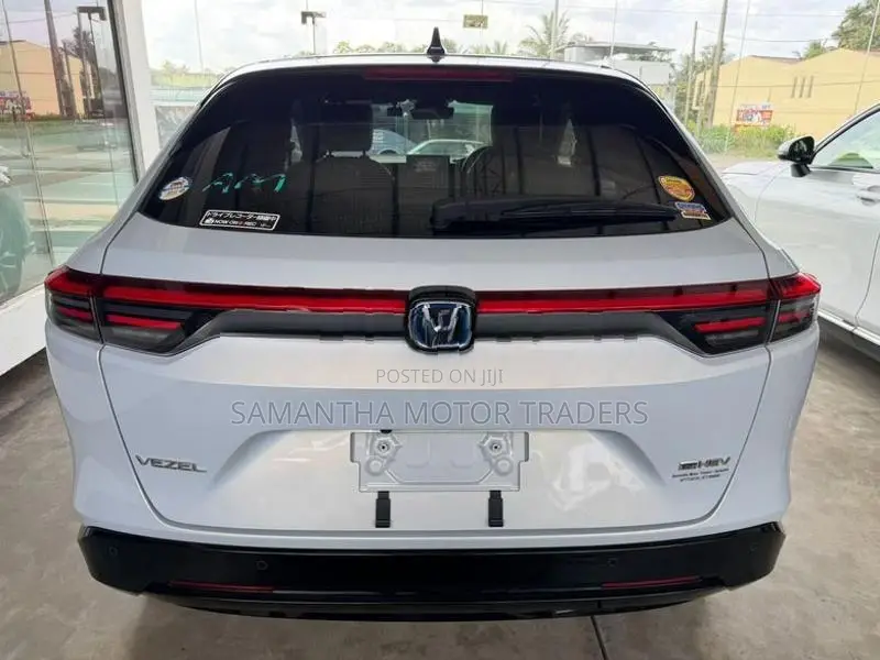 Honda Vezel Z Play 2024
