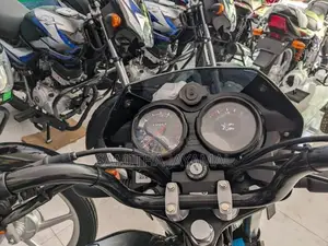 Bajaj CT100 2026