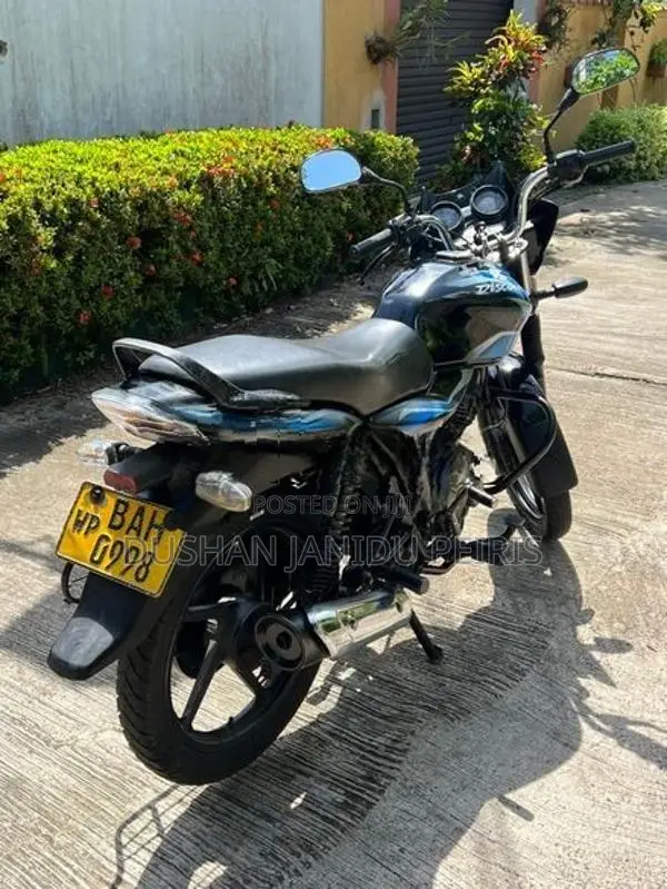 Bajaj Discover 100 2013