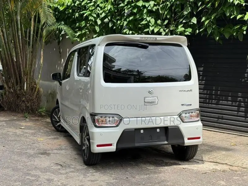 Suzuki Wagon R ZX Custom Z 4way Cam 2026