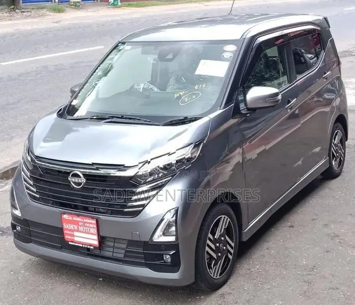 Nissan Dayz Star 2025