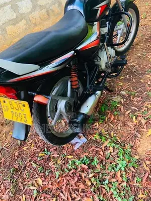 Bajaj CT100 Ct 100 es 2022