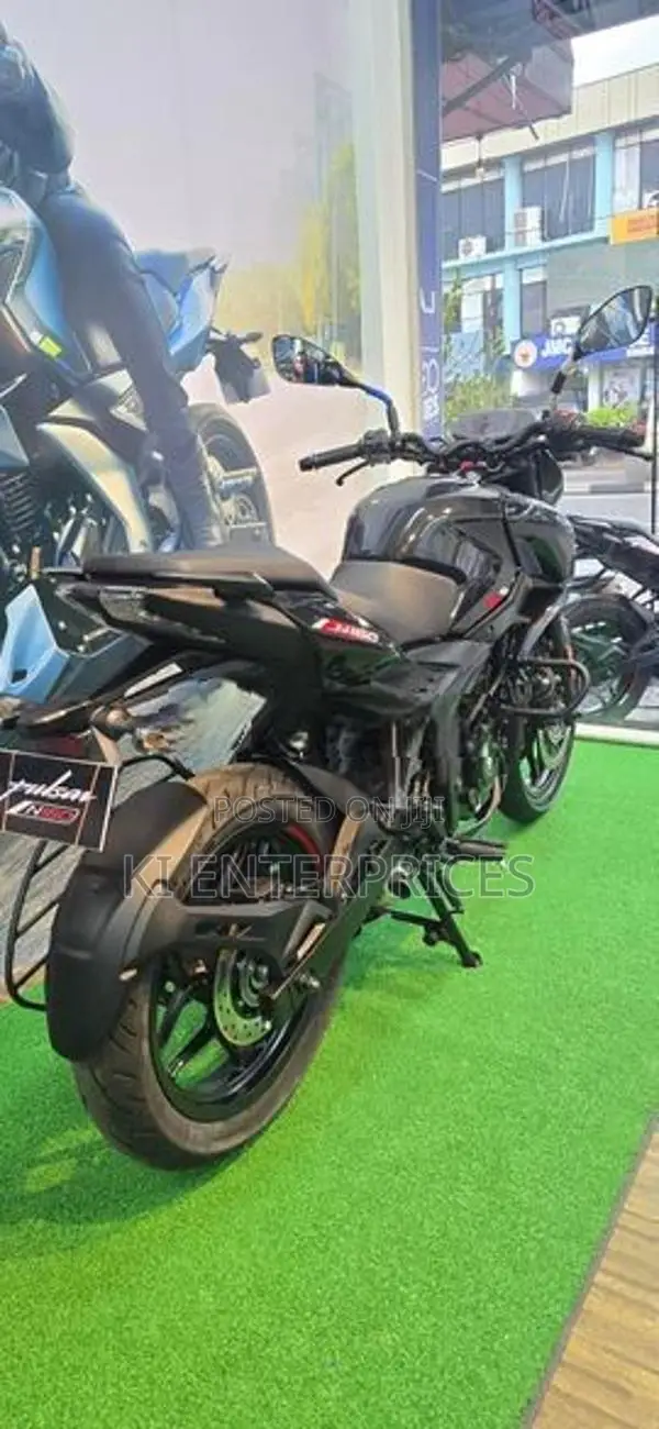 Bajaj Pulsar N160 2026