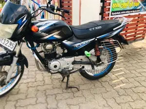 Bajaj CT100 2016