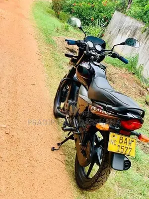 Bajaj Platina 100 2014