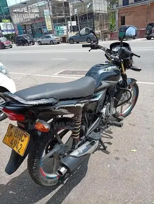 Bajaj Platina 100 Es 2018