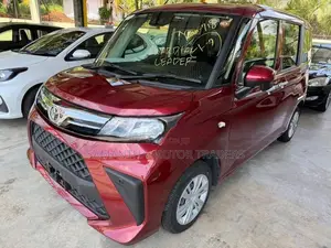 Toyota Roomy X Grade 2024