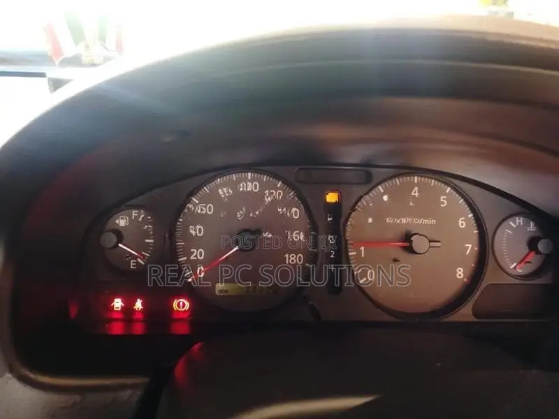Nissan Sunny Super Saloon 2003