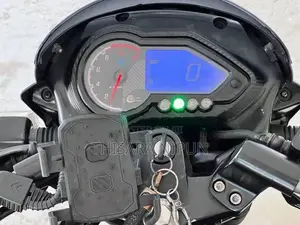 Bajaj Pulsar 180 2018