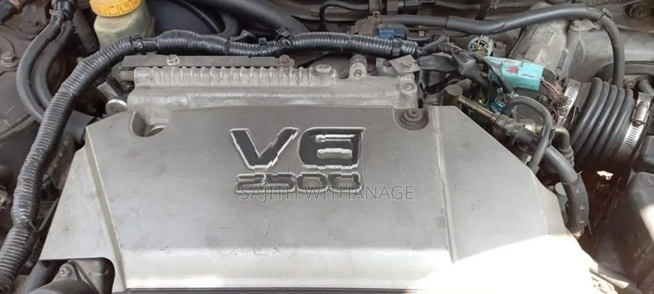 Nissan Cefiro 1999