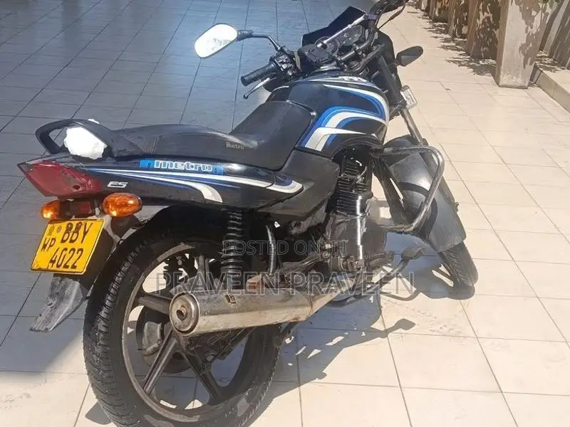 TVS Metro 2014