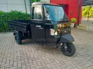 Mahindra Alfa Load Career 2026