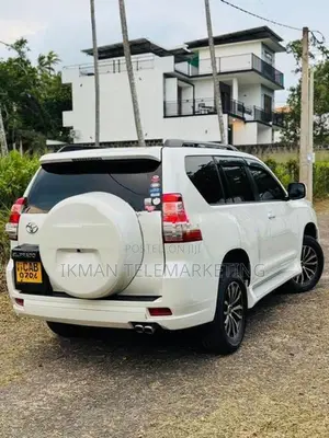 Toyota Land Cruiser Prado 150 2014