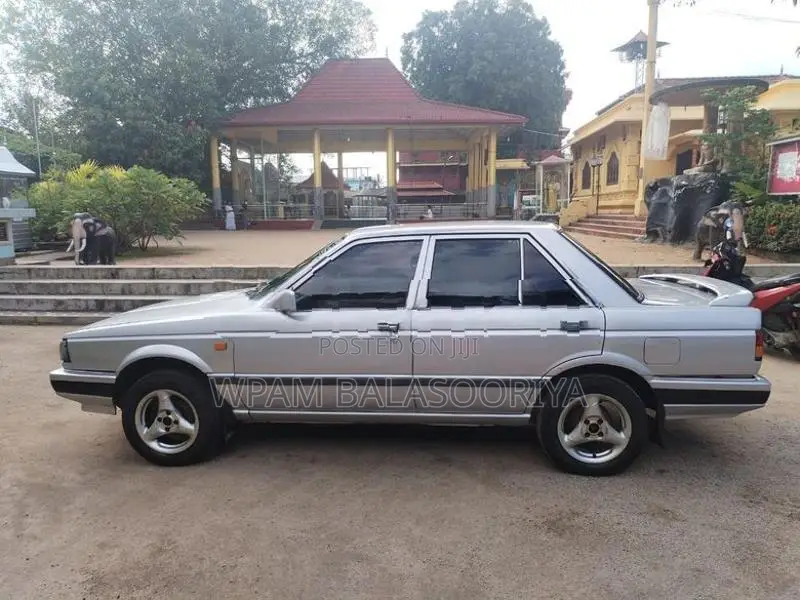 Nissan Sunny HB 12 1987