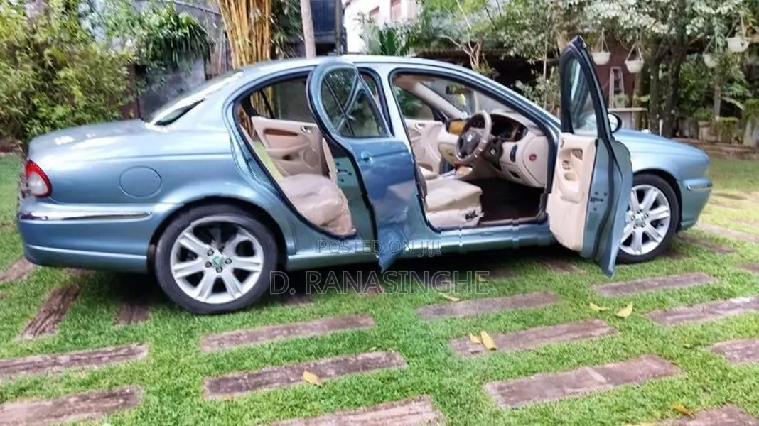 Jaguar X-Type 2003