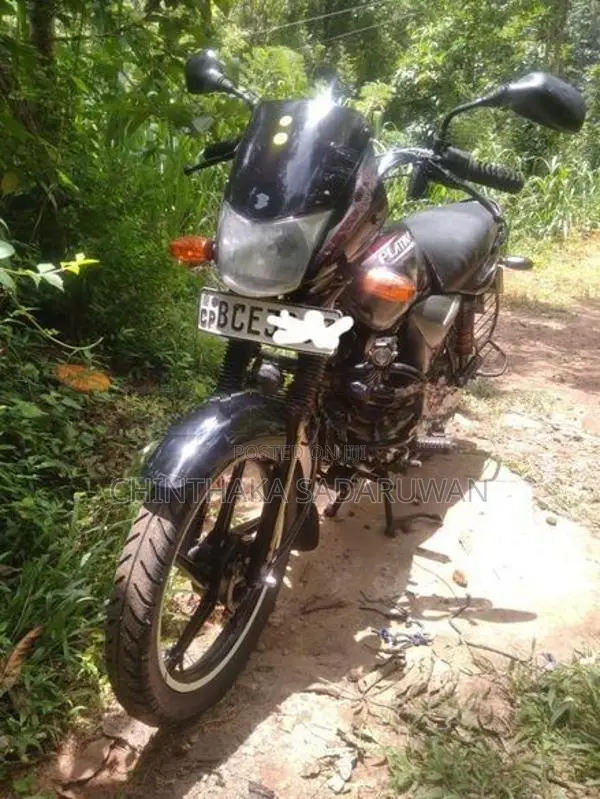 Bajaj Platina 100 2015