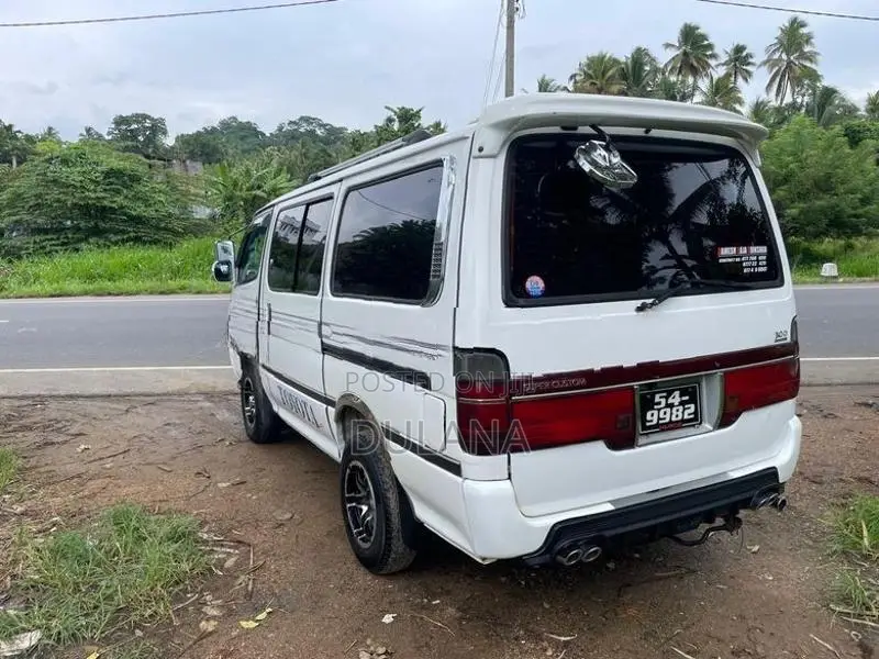 Toyota Hiace A Grade 1993