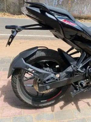 Bajaj Pulsar N160 2025