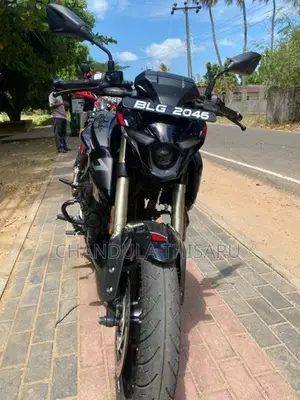Bajaj Pulsar N160 2025
