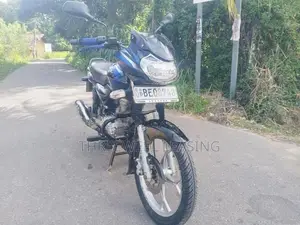 Bajaj Discover 125 2016