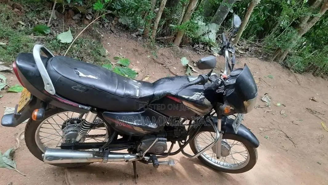 TVS Centra 2004