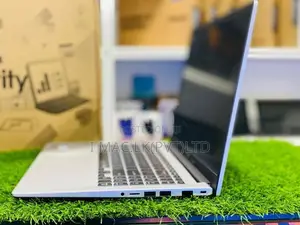 MSI Modern - i5 13th Gen -8GB RAM / 512GB NVME Laptop