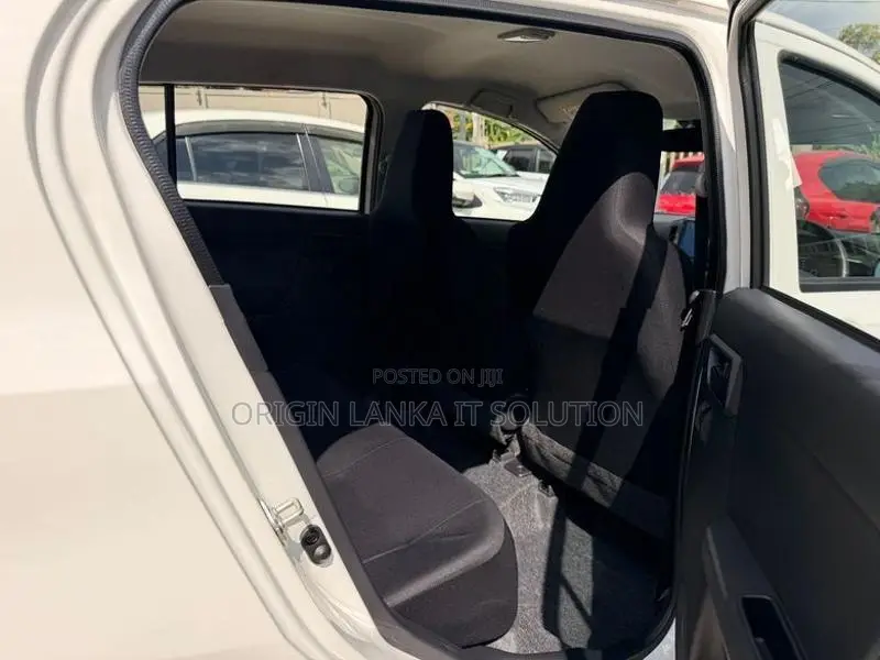 Daihatsu Mira L Grade 2025