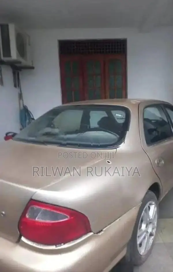 Kia Clarus 2000